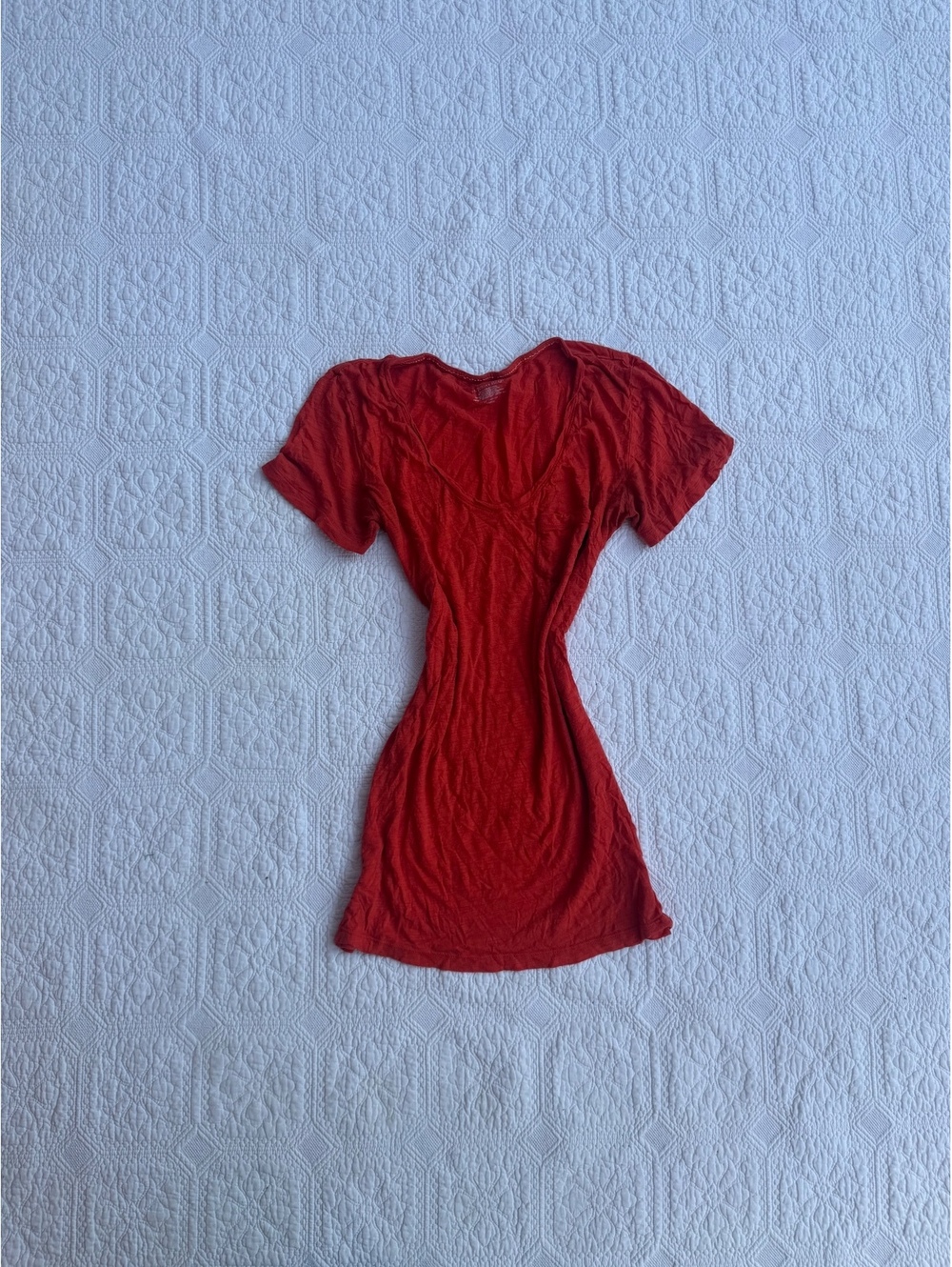 Victoria's Secret Red V-Neck Short Sleeve t-shirt Size Small
